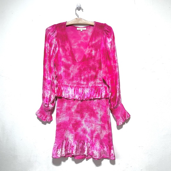 Like New LoveShackFancy Pink Puff Sleeves Ruffle Boho Evan Velvet Dress Size XS - Picture 4 of 10